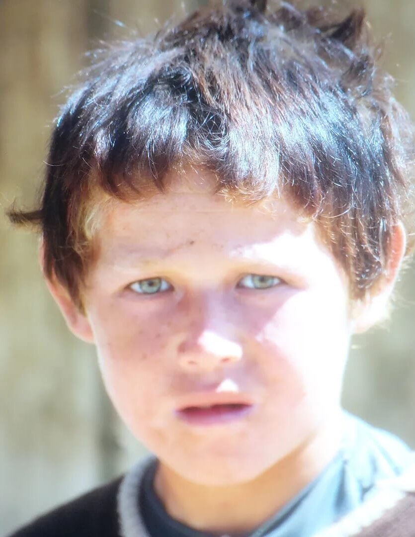 Porträt eines Jungen aus der Region Bamiyan